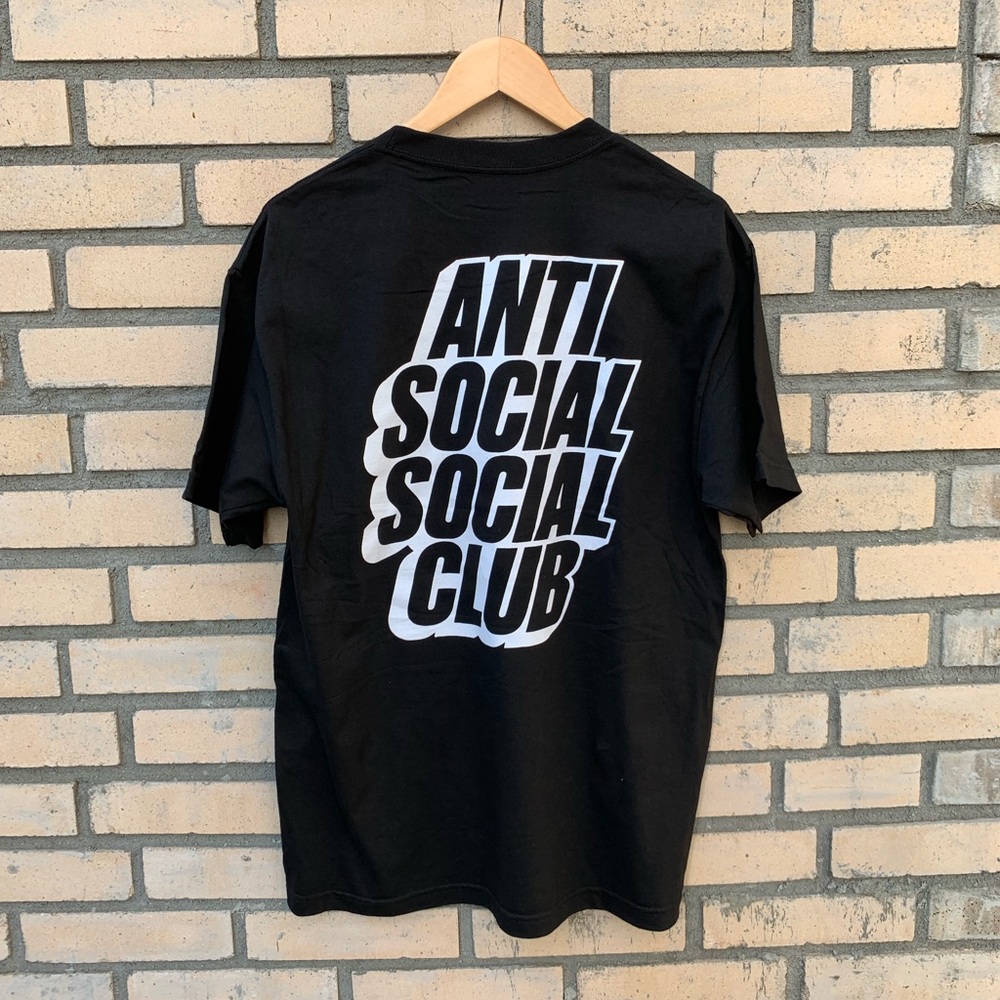 Black Antisocial Social Club T-shirt